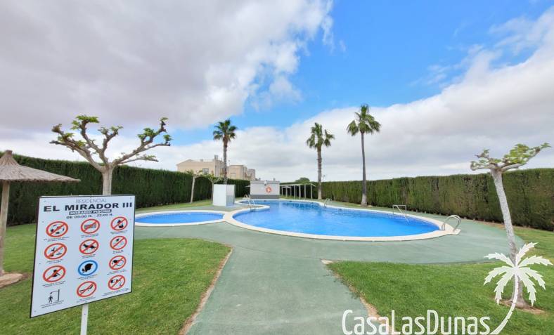 Apartamento - Alquiler vacacional - Torrevieja - Torrevieja