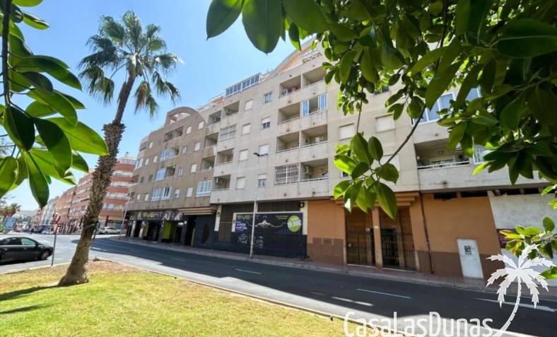 Apartamento - Reventa - Torrevieja - Torrevieja