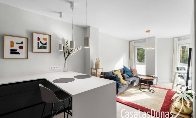 Apartment - Återförsäljning - Alicante - Center