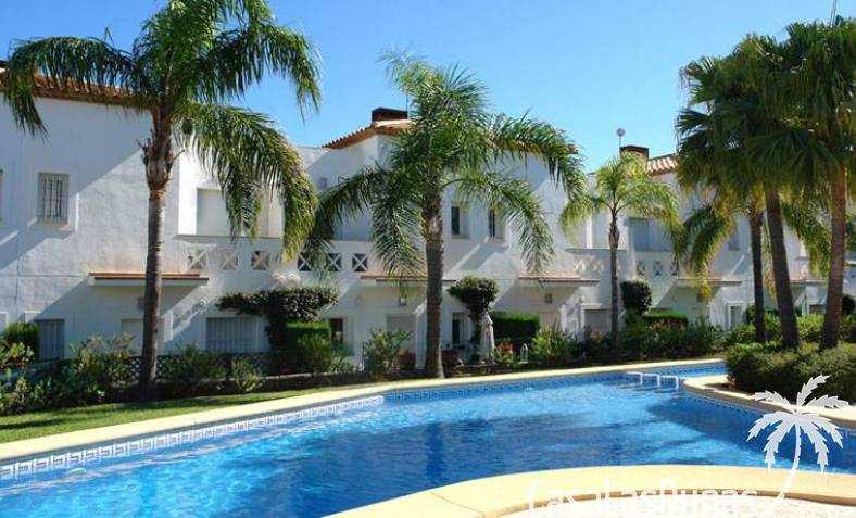 Apartment - Återförsäljning - Denia - Denia