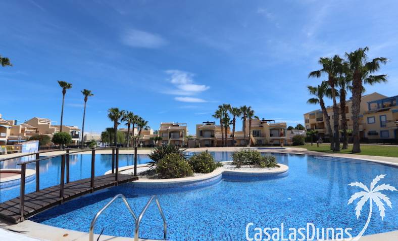 Apartment - Återförsäljning - Denia - Denia