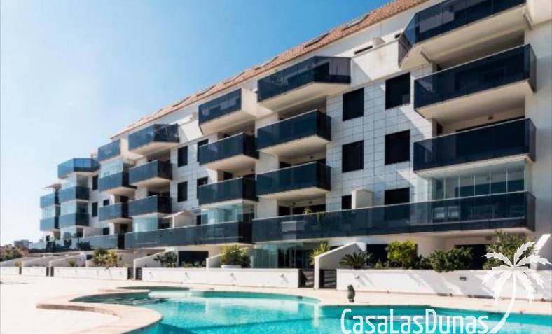 Apartment - Återförsäljning - Denia - Denia