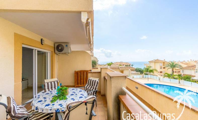 Apartment - Återförsäljning - Orihuela Costa - Campoamor