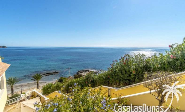 Apartment - Återförsäljning - Orihuela Costa - Campoamor