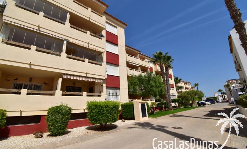 Apartment - Återförsäljning - Orihuela Costa - CLDVI-50986
