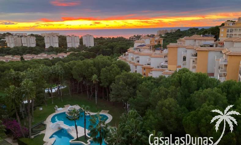 Apartment - Återförsäljning - Orihuela Costa - Dehesa de Campoamor