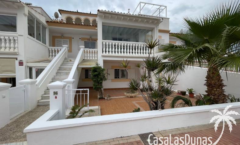 Apartment - Återförsäljning - Orihuela Costa - Orihuela Costa
