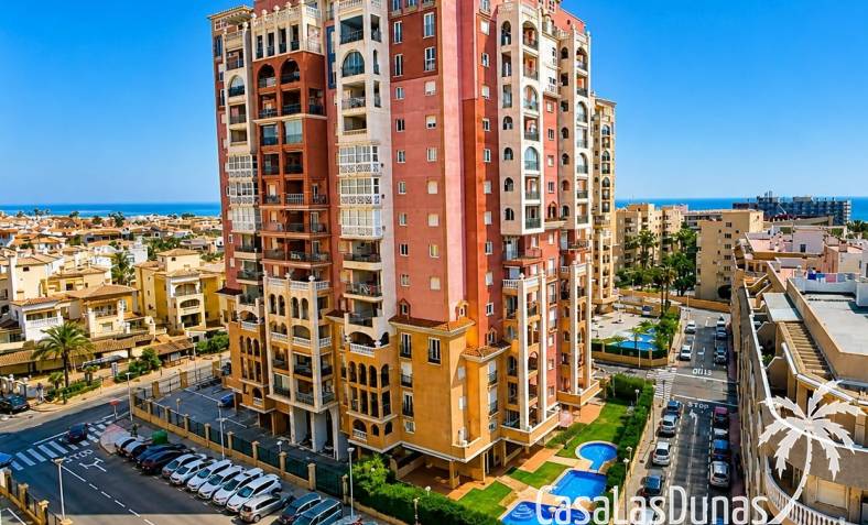 Apartment - Återförsäljning - Torrevieja - CLDCI-91937