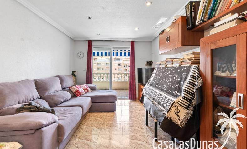 Apartment - Återförsäljning - Torrevieja - Torrevieja