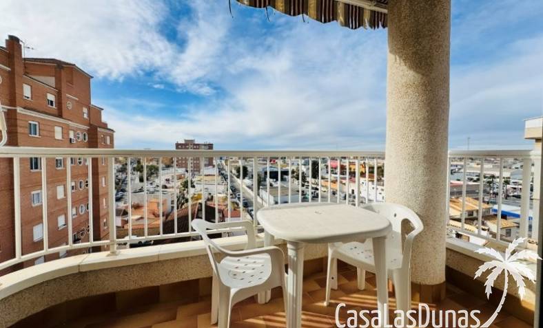 Apartment - Återförsäljning - Torrevieja - Torrevieja