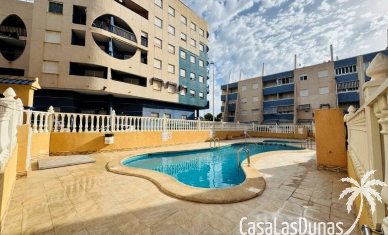 Apartment - Wiederverkauf - La Mata - Torrevista Playa