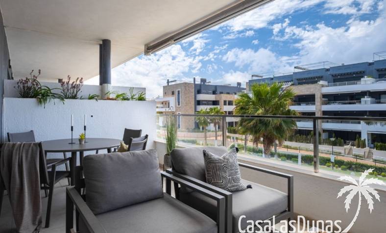 Apartment - Wiederverkauf - Orihuela Costa - CLDE-61570