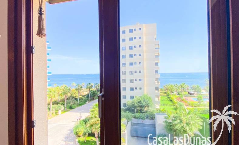 Apartment - Wiederverkauf - Punta Prima - CLDE-84902