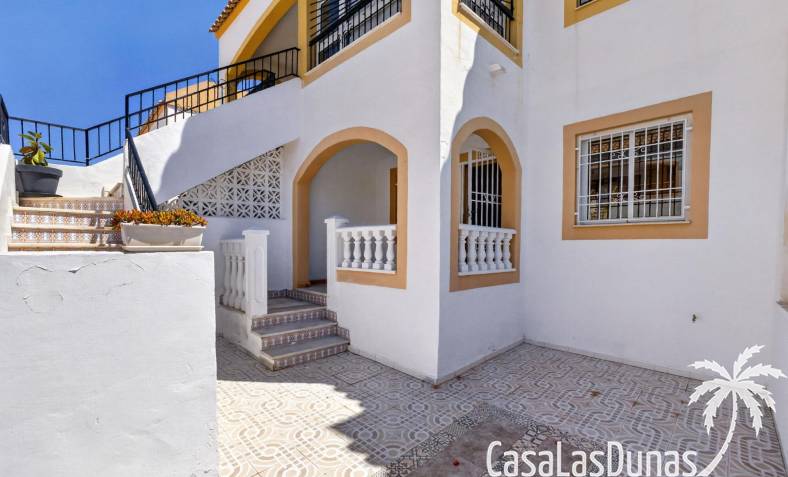 Apartment - Wiederverkauf - Torrevieja - CLDJJ-88207