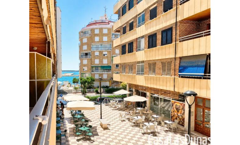 Apartment - Wiederverkauf - Torrevieja - Playa Acequion