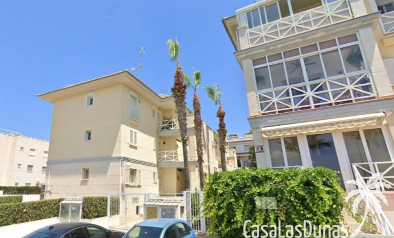 Apartment - Wiederverkauf - Torrevieja - Torrevieja