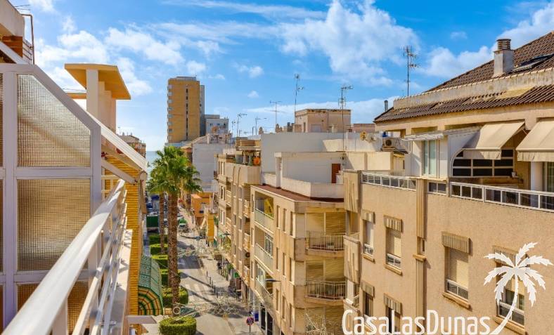 Apartment - Wiederverkauf - Torrevieja - Torrevieja