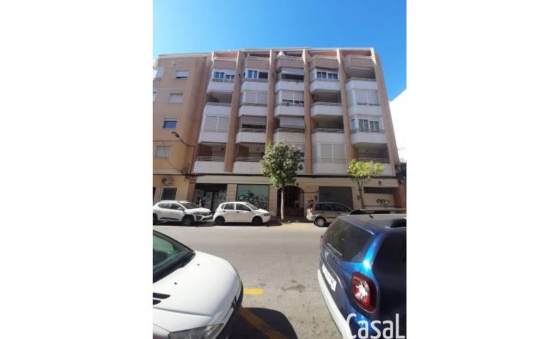 Apartment - Wiederverkauf - Torrevieja - Torrevieja