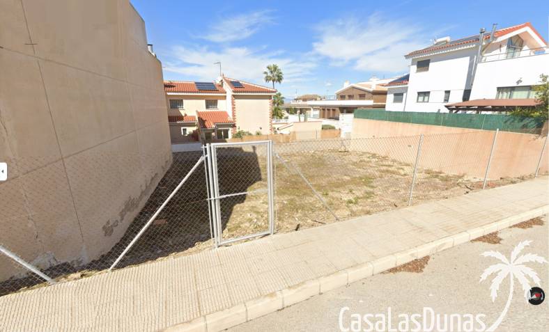 Building plot - Resale - Benijófar - Center