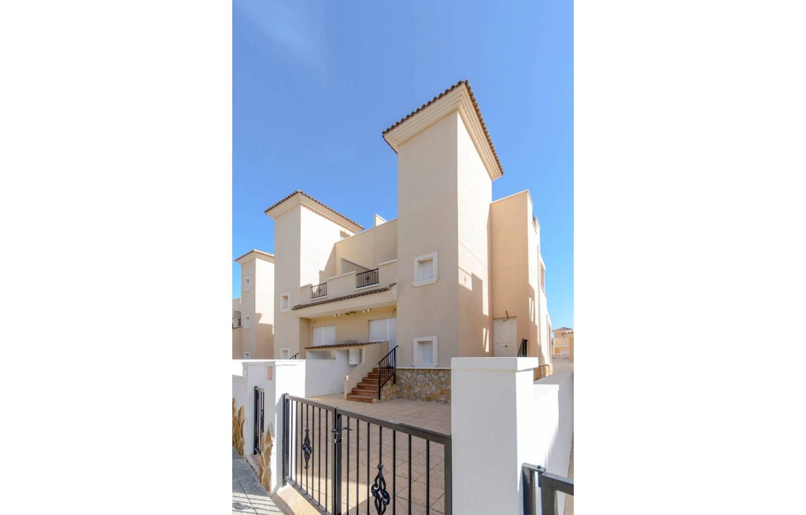 CLD-2383NB, Geschakelde woning, San Miguel de Salinas