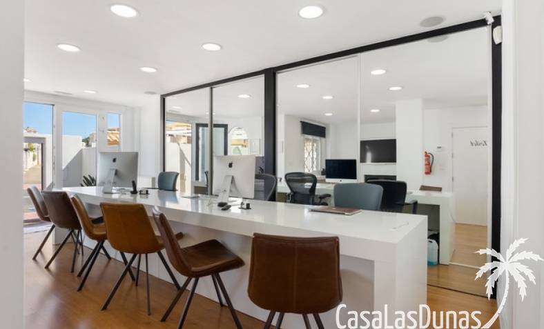 Commercial - Resale - Torrevieja - Torrevieja