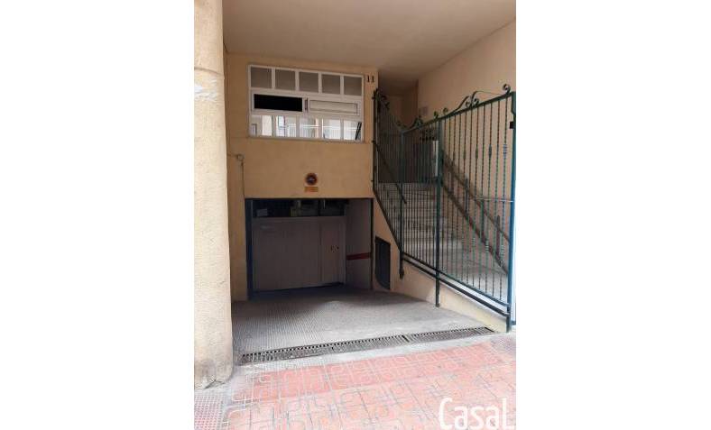 Garaje - Wiederverkauf - Torrevieja - Torrevieja