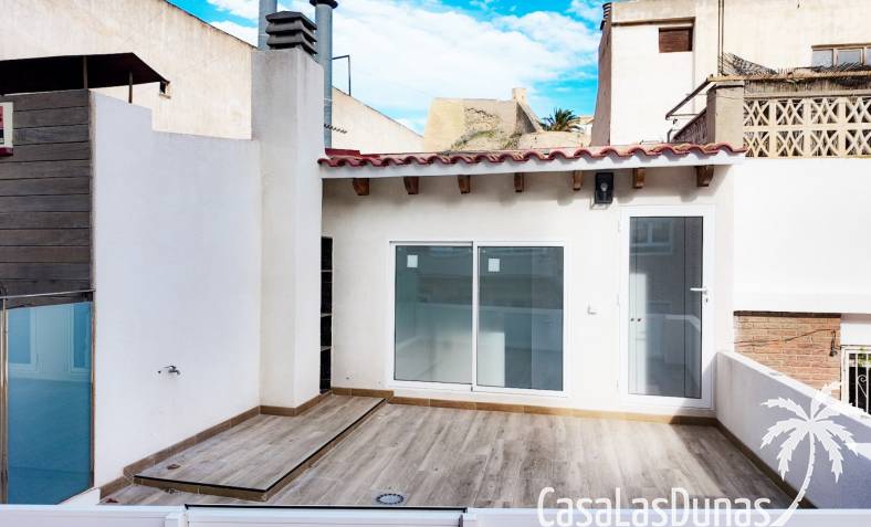 Geschakelde woning - Bestaand - Alicante - Center