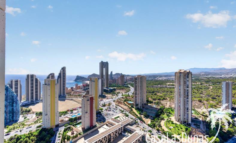 Geschakelde woning - Bestaand - Benidorm - Calle Presidente Adolfo Suárez