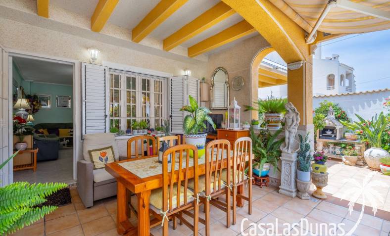 Geschakelde woning - Bestaand - Benijófar - CLDZN-22954