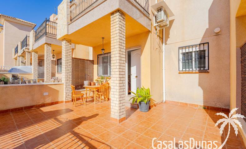 Geschakelde woning - Bestaand - Punta Prima - Punta Prima