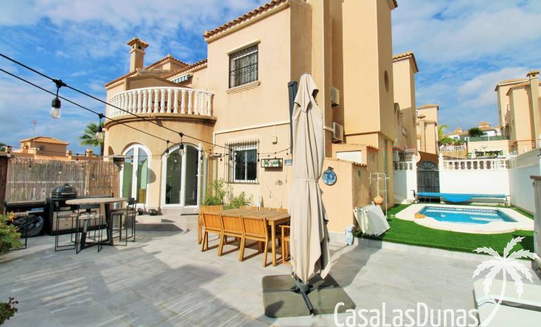 Geschakelde woning - Bestaand - Villamartín - Villamartín