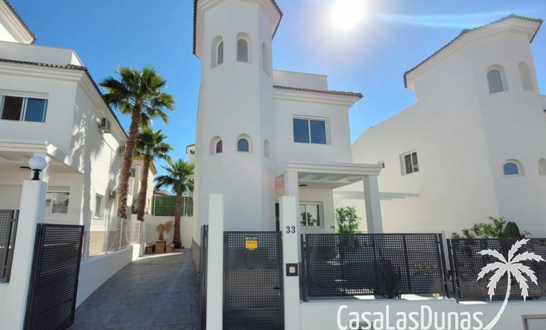 Half-vrijstaande villa - Vakantieverhuur - La Marina - Casa de la Suerte