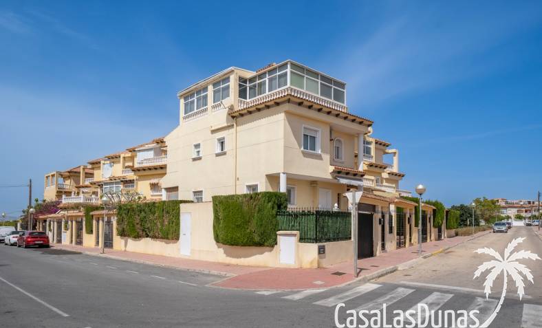 Townhouse / Semi-detached - Återförsäljning - Guardamar del Segura - El moncayo