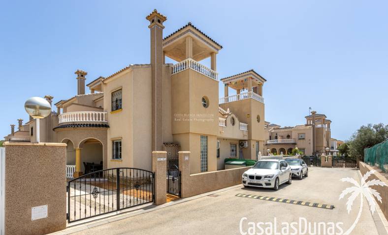 Townhouse / Semi-detached - Återförsäljning - Guardamar del segura - Urb el raso