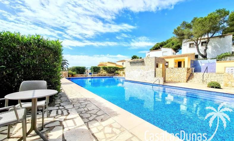 Townhouse / Semi-detached - Återförsäljning - Moraira - Moraira