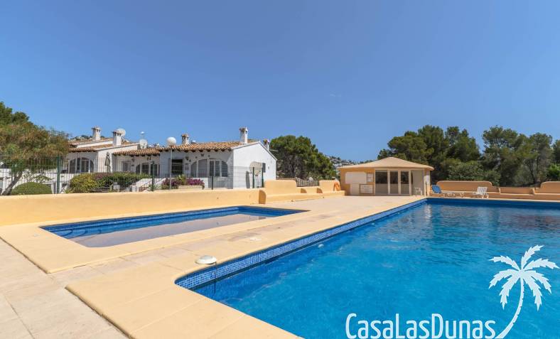 Townhouse / Semi-detached - Återförsäljning - Moraira - Moraira