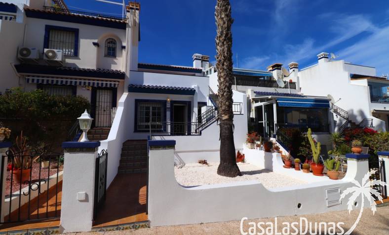 Townhouse / Semi-detached - Återförsäljning - Orihuela Costa - CLDVI-16593