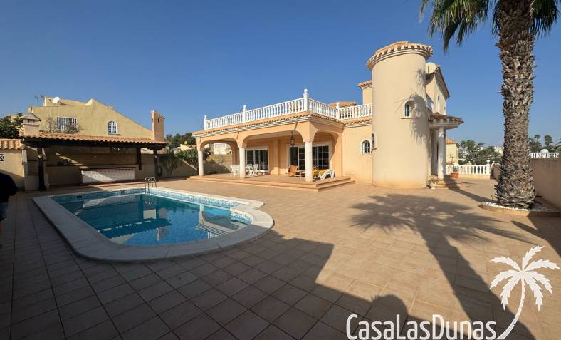 Townhouse / Semi-detached - Återförsäljning - Orihuela Costa - Orihuela Costa