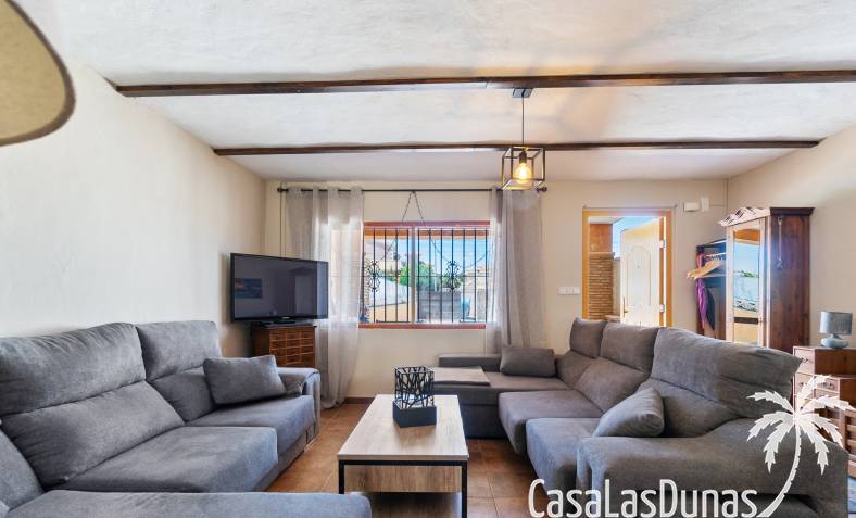 Townhouse / Semi-detached - Återförsäljning - Torrevieja - Los Balcones