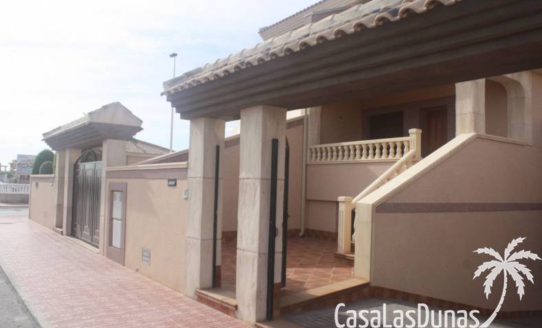 Townhouse / Semi-detached - Nouvelle construction - Torrevieja - Torrevieja