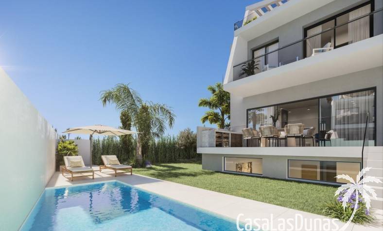 Townhouse / Semi-detached - Nowa konstrukcja - Estepona - Los Flamingos