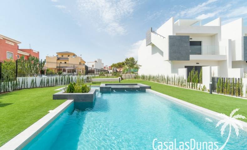 Townhouse / Semi-detached - Obra nueva - Torrevieja - CLDZ-23026