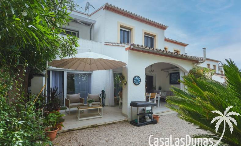 Townhouse / Semi-detached - Resale - Pedreguer - Pedreguer
