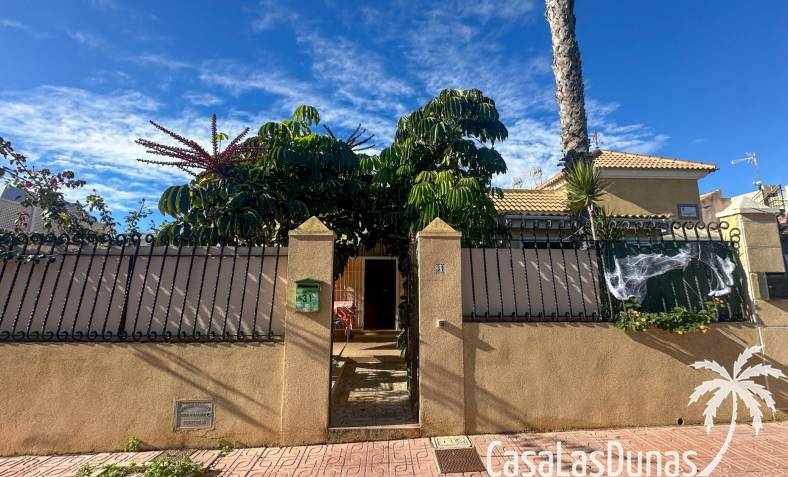 Townhouse / Semi-detached - Resale - Torrevieja - CLDZCJ-15913