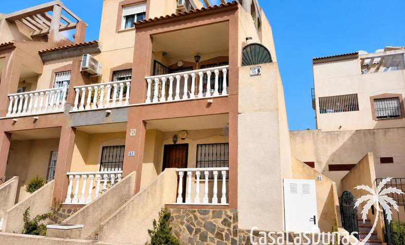 Townhouse / Semi-detached - Resale - Villamartín - CLDT-79633