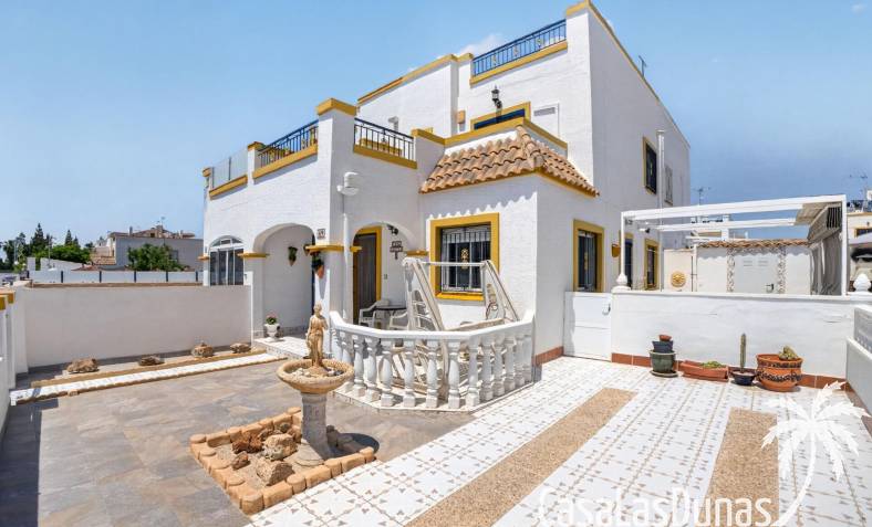Townhouse / Semi-detached - Reventa - Torrevieja - CLDJJ-58068