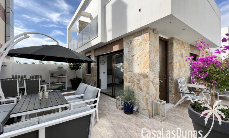 Townhouse / Semi-detached - Revente - Orihuela Costa - CLDM-36471