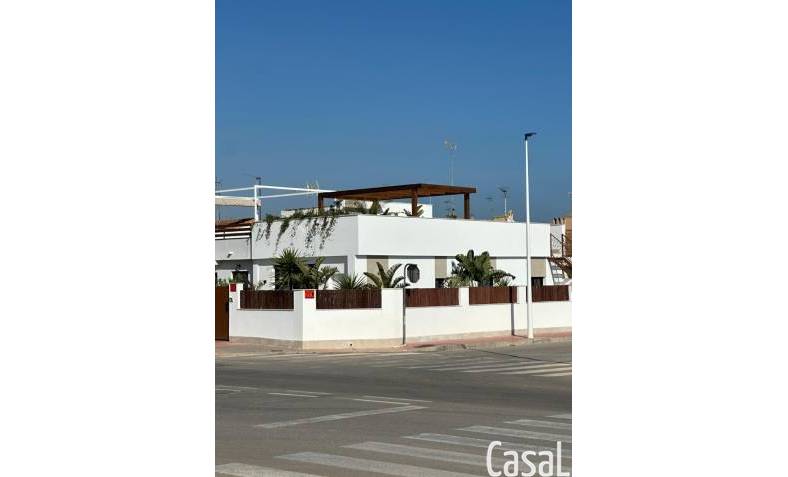 Townhouse / Semi-detached - Revente - Santiago de La Ribera - Santiago de la Ribera