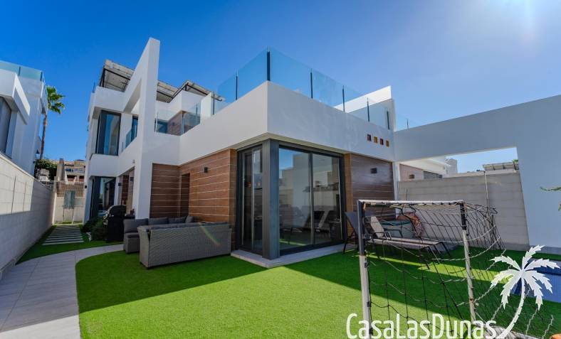 Townhouse / Semi-detached - Wiederverkauf - Benijófar - Benijofar