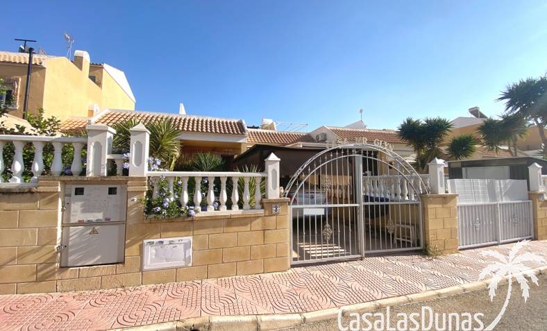 Townhouse / Semi-detached - Wiederverkauf - Ciudad Quesada - Doña Pepa